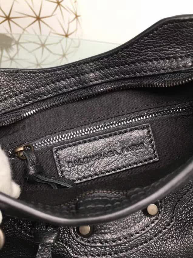 BALENCIAG巴黎世家 原單品質 經典代表作機車包 山羊皮黑錠款 可手提單肩斜跨  BL1042